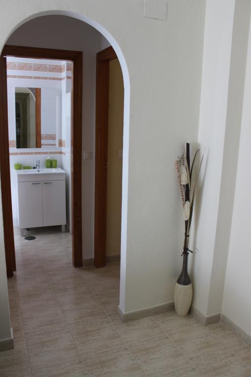 Apartamento Mariposa Apartment Torrevieja Phòng bức ảnh